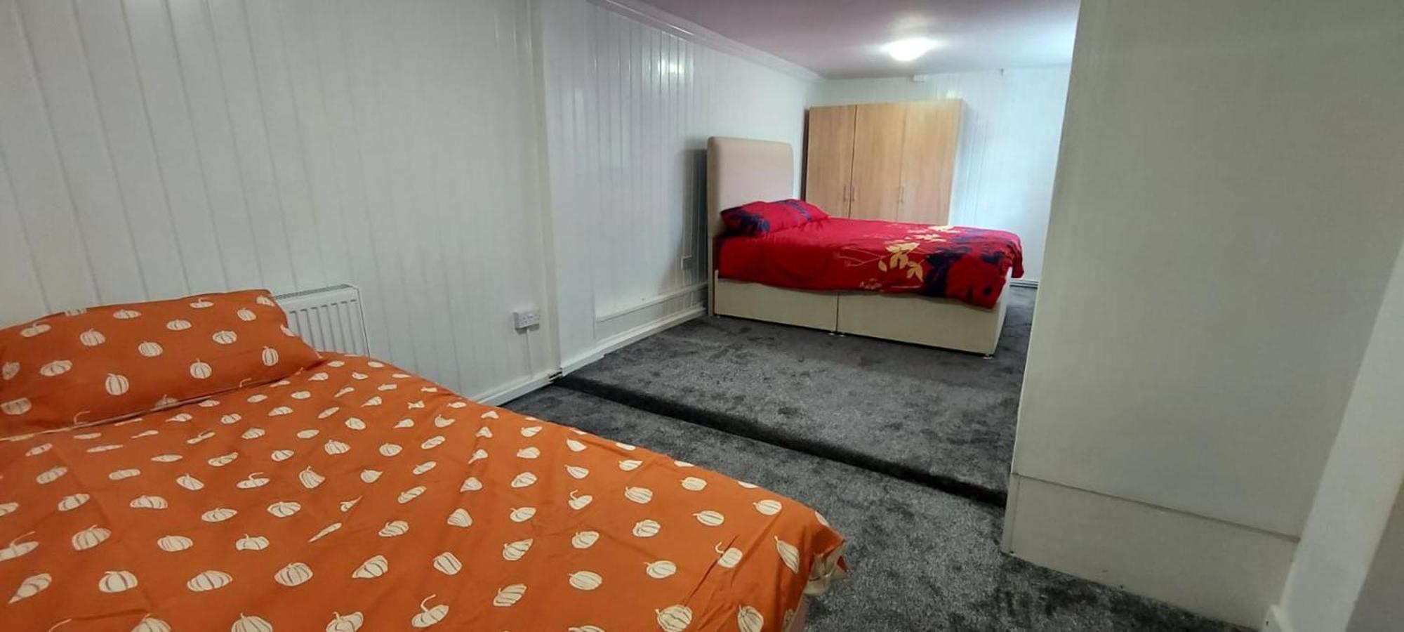 Lovely 3-Bed Apartment In Parkgate روثيرهام المظهر الخارجي الصورة